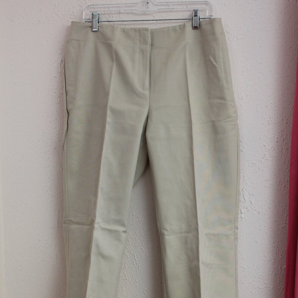 #392 Chico's Cream-Colored Dress Pants Size 2 Regular (12)
